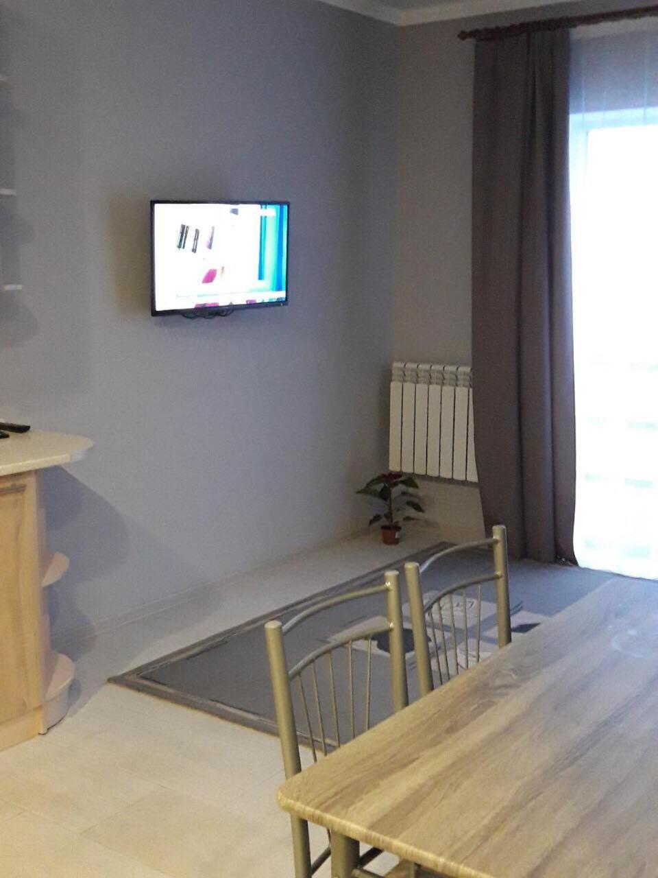 Lutsk, Double-Room Apartments Εξωτερικό φωτογραφία